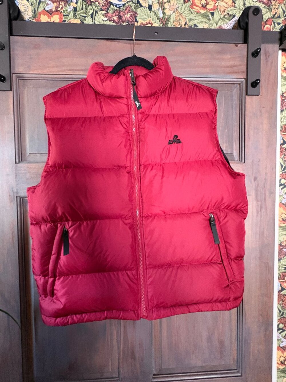 EMS Eastern Mountain Sports Womens XL vest Red 100% Goose Down